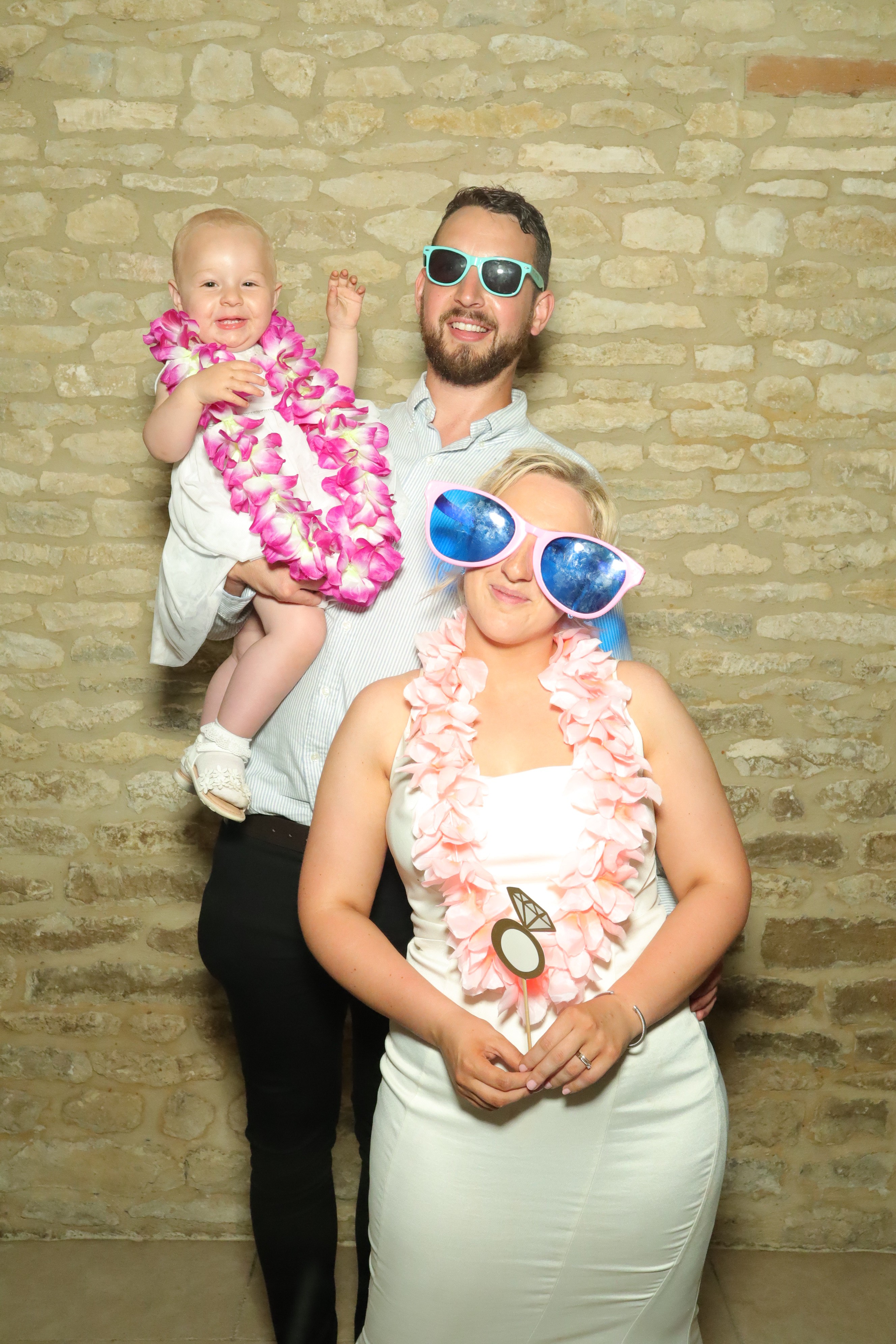 Natalie & Jack’s Wedding | View more photos from the event at gallery.myphotoboothexperience.co.uk/u/MyPhotoBoothExperienceLtd/Natalie-Jack’s-Wedding